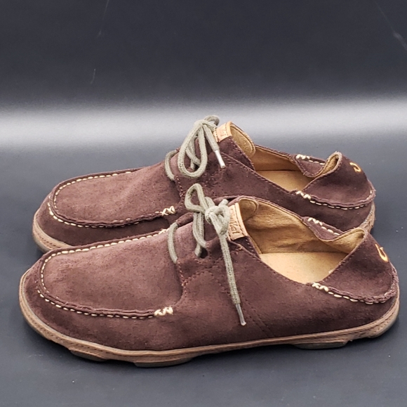 *SOLD *Olukai Ohana Nubuck lace up, or slip on, your choice, casual mens - Picture 3 of 12